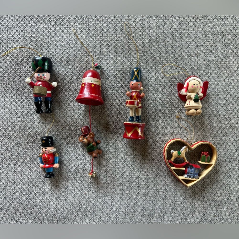 Vintage and Antique Wooden Christmas Tree Holiday Ornaments Decor Bundle of 6